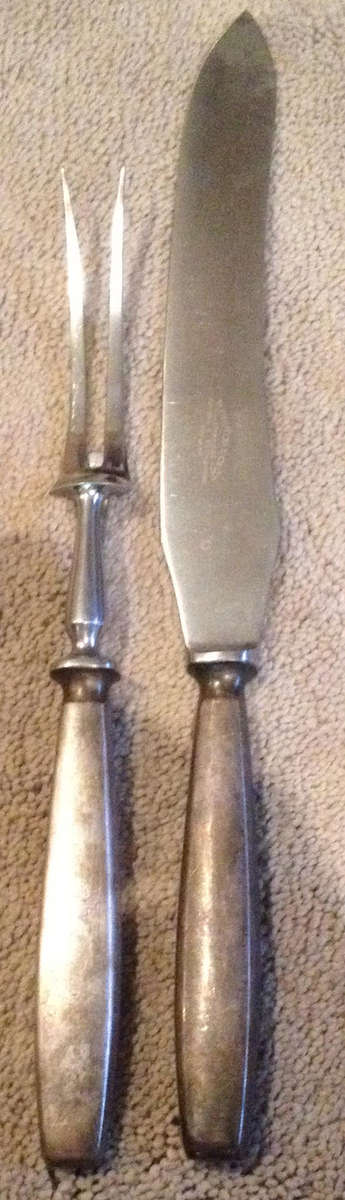 ELKINGTON & CO ltd  CARVING KNIFE & FORK SET