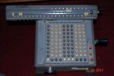 1929 MONROE CALCULATING MACHINE - VINTAGE
