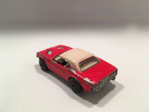 Matchbox - DODGE CHALLENGER - SUPERFAST NO.1