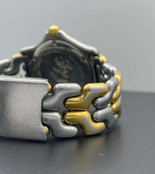 TAG Heuer Professional 200m men`s quartz watch