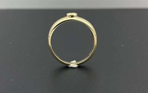 Amazing 9ct cyclops diamond ring