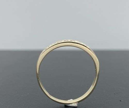 Amazing 0.40ct diamond eternity ring