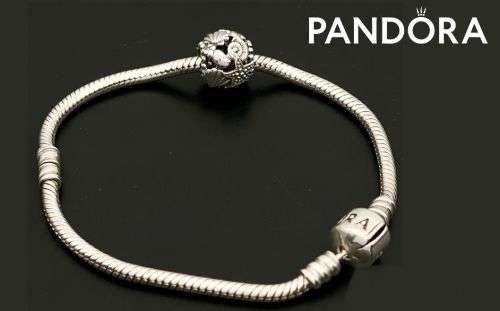 Original PANDORA Moments Silver Bracelet with Charm