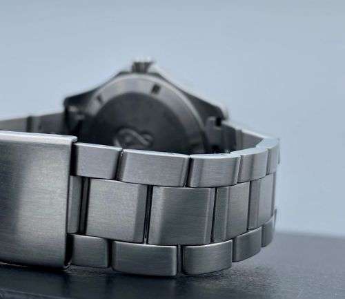 Tag Heuer Aquaracer 300m mens watch