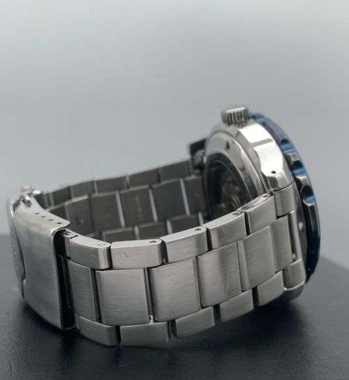 Seiko 5 Sports automatic mens watch