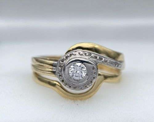 Stunning Ladies Diamond ring