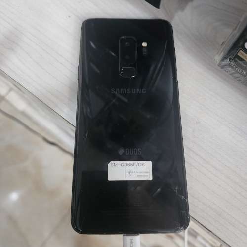 Samsung S9 plus Read Description