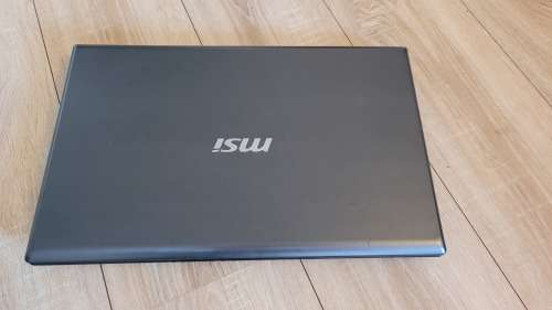 MSI CX70 | i3 4th Gen | BIG17.3" Display | Nvidia GT740 | 8GB RAM | Gaming