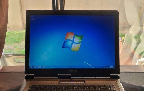 Asus X51L Laptop With Cooler Master Power Adaptor