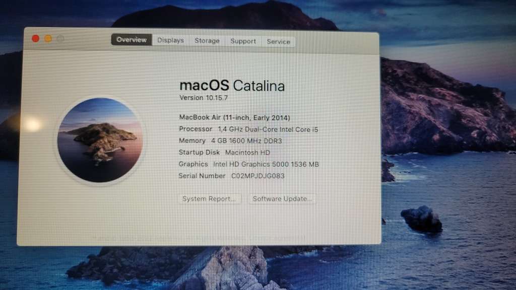 Apple MacBook Air 11.6-inch | Core i5 1.4GHz | 4GB RAM | 128GB SSD FLASH