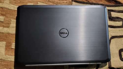 Dell latitude E5520 Core i7 + Docking station