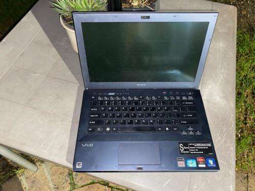 Sony Vaio Core i7 Laptop PCG