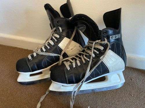 CCM Powerline Size 8 Ice Hockey Skates Ice Skating