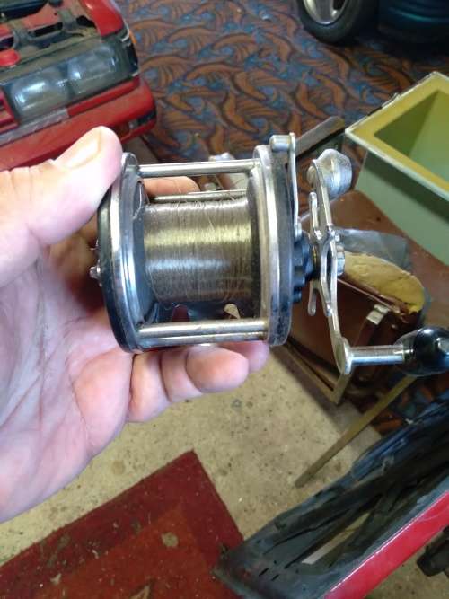 Penn reel narrow spool