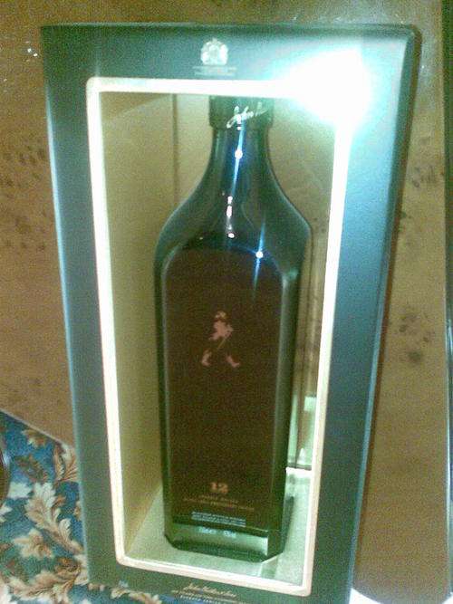 Johnnie Walker Black Label Anniversary Edition 12 years old