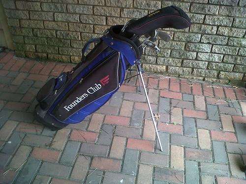 Oryx Golf set with Wilson Deep red 2 Drywer and Oddesy 2ball Putter