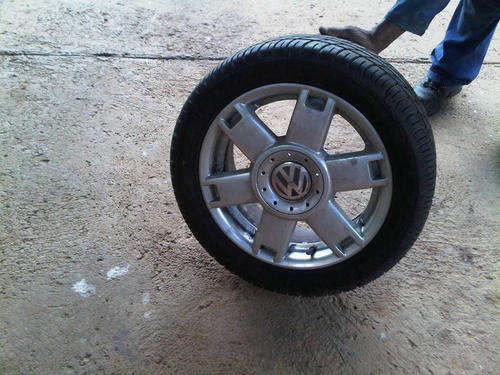 VW Velociti Wheel and Tyre Set