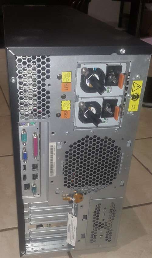 IBM X3500 Type 7977 Server