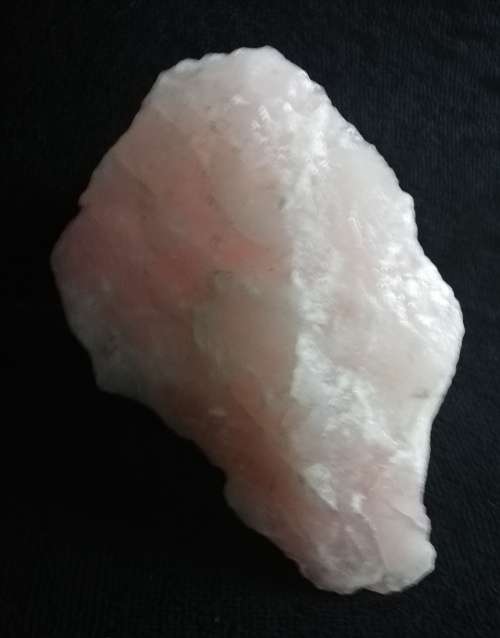 ROSE QUARTZ CRYSTAL - XXL SIZE - BEAUTIFUL CRYSTAL