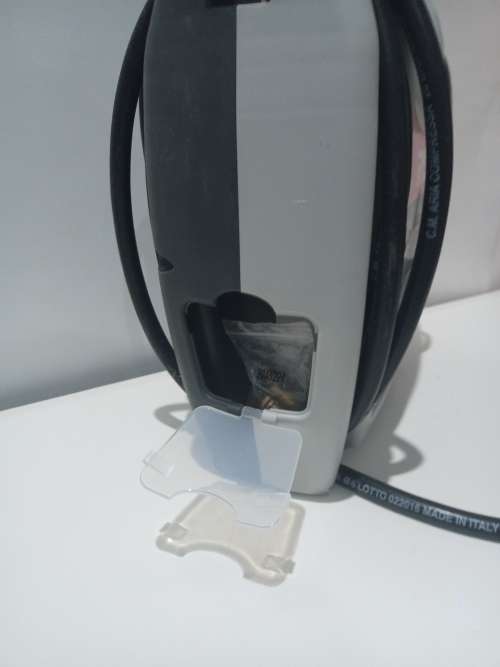 RYOBI Air Compressor with additional accessories/fittings - almost new condition