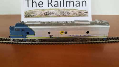 Rivarossi E-8 A & B and Diesel Locomotive - Delaware & Hudson