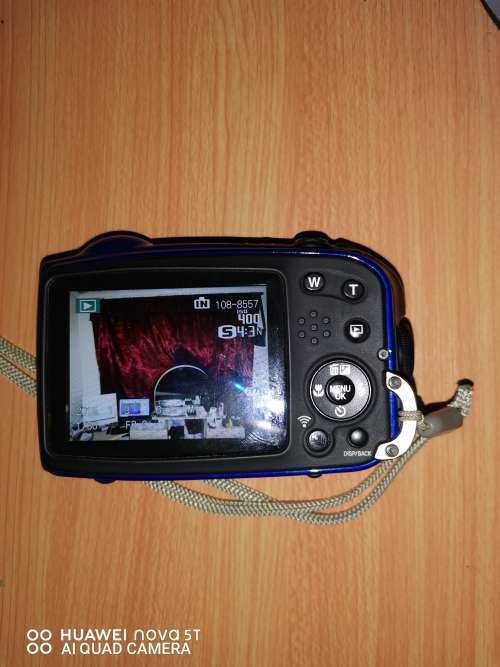 FUJI FILM FINE PIX XP80