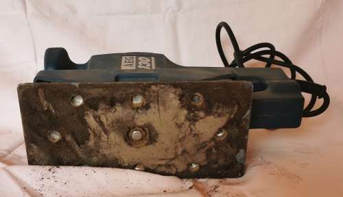 AEG Orbital Sander vs 130