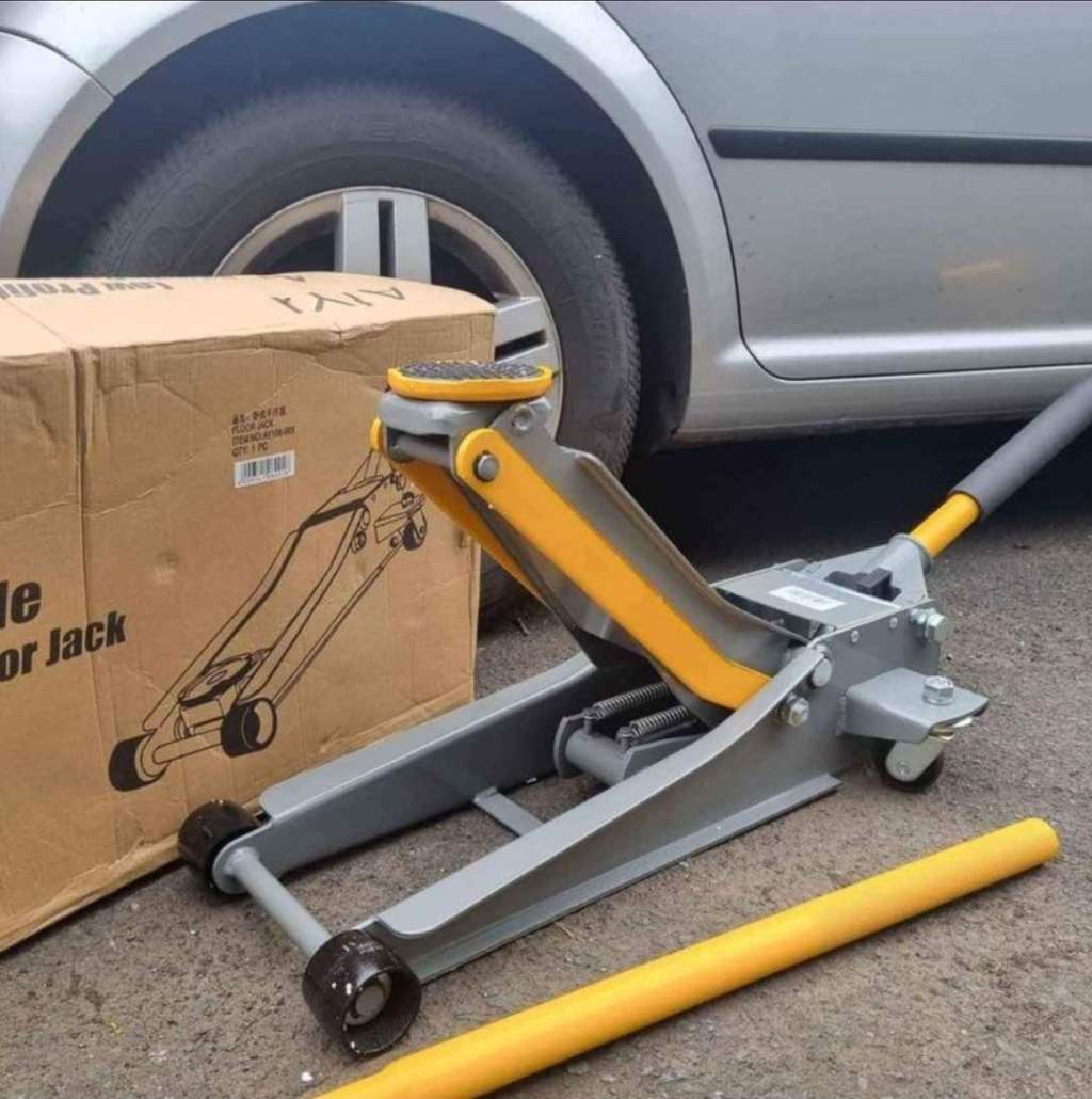 4ton low-profile Hydraulic floor Jack