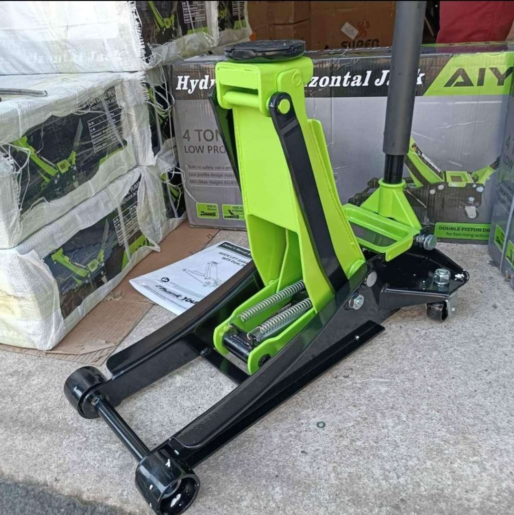 4 Ton Hydraulic low-profile Horizontal Car Jack