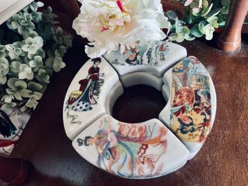 Very rare vintage porcelain circle of crescent trinket boxes