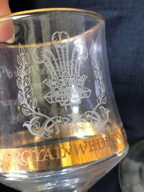 Royal memorabilia glasses(MIS556)