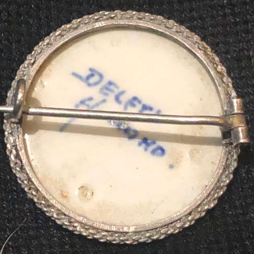 Delft sterling silver brooch
