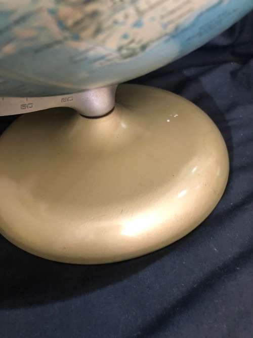 World globe large((MIS477)