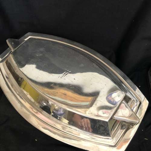 Serving dish lidded silver plated(SIL1345)