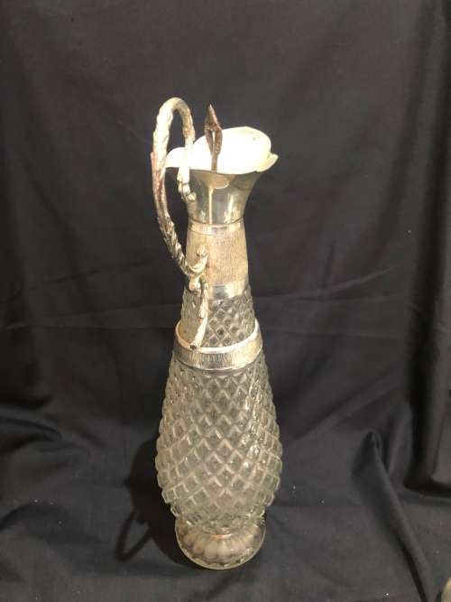 Claret jug