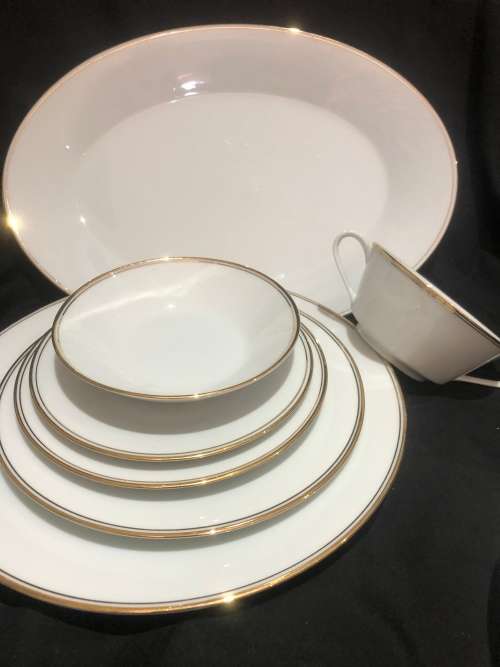 Noritake dinner service