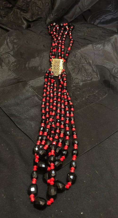 Necklace vintage costume