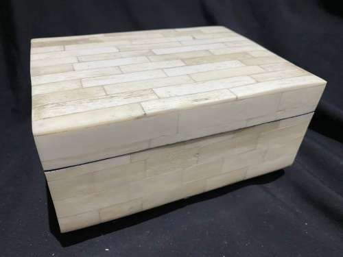 Jewellery/keepsake box