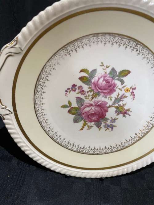 Platter cake Johnson old English