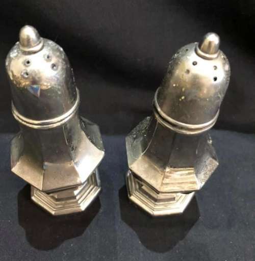 Salt pepper set