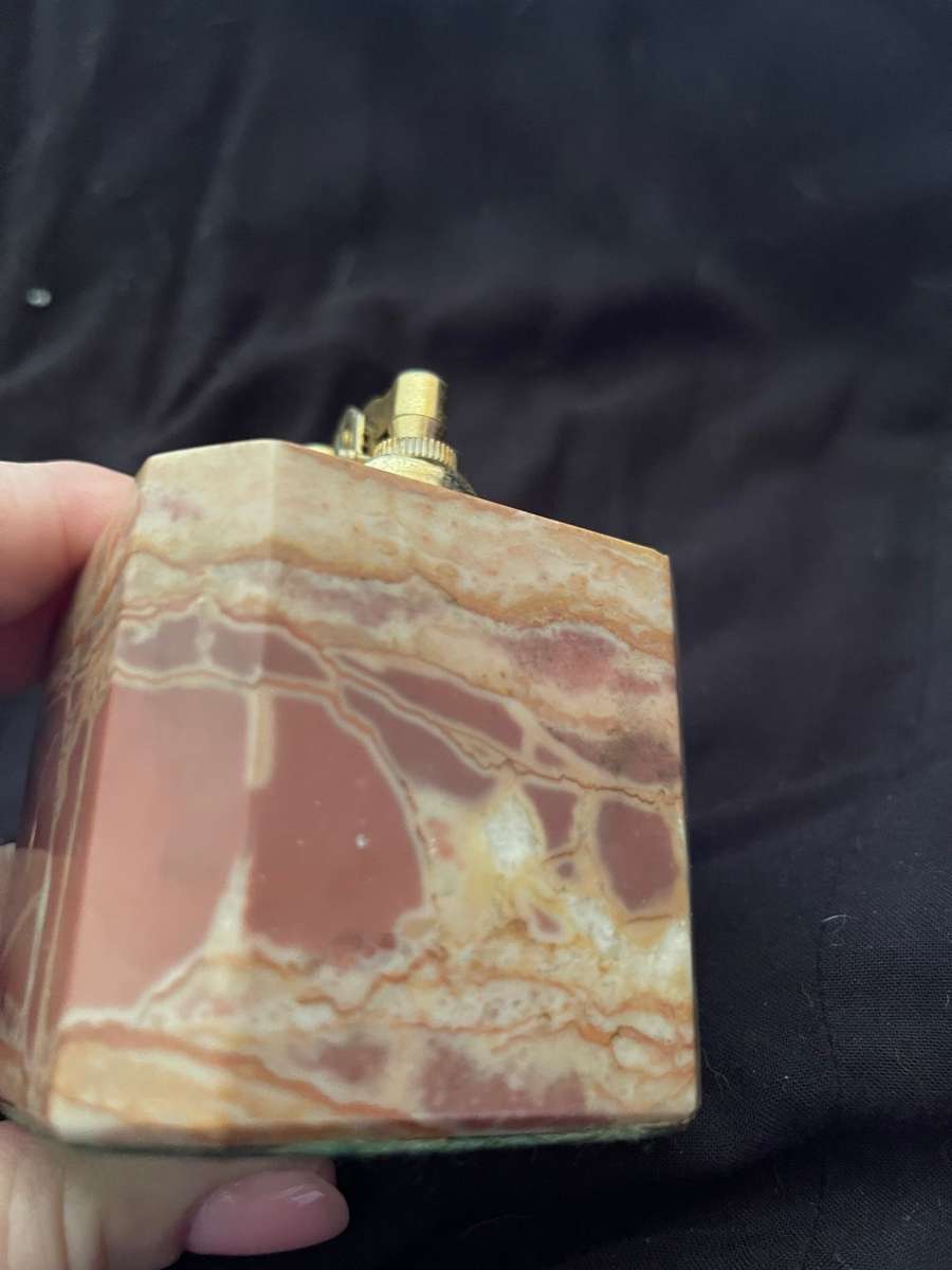 Lighter marble