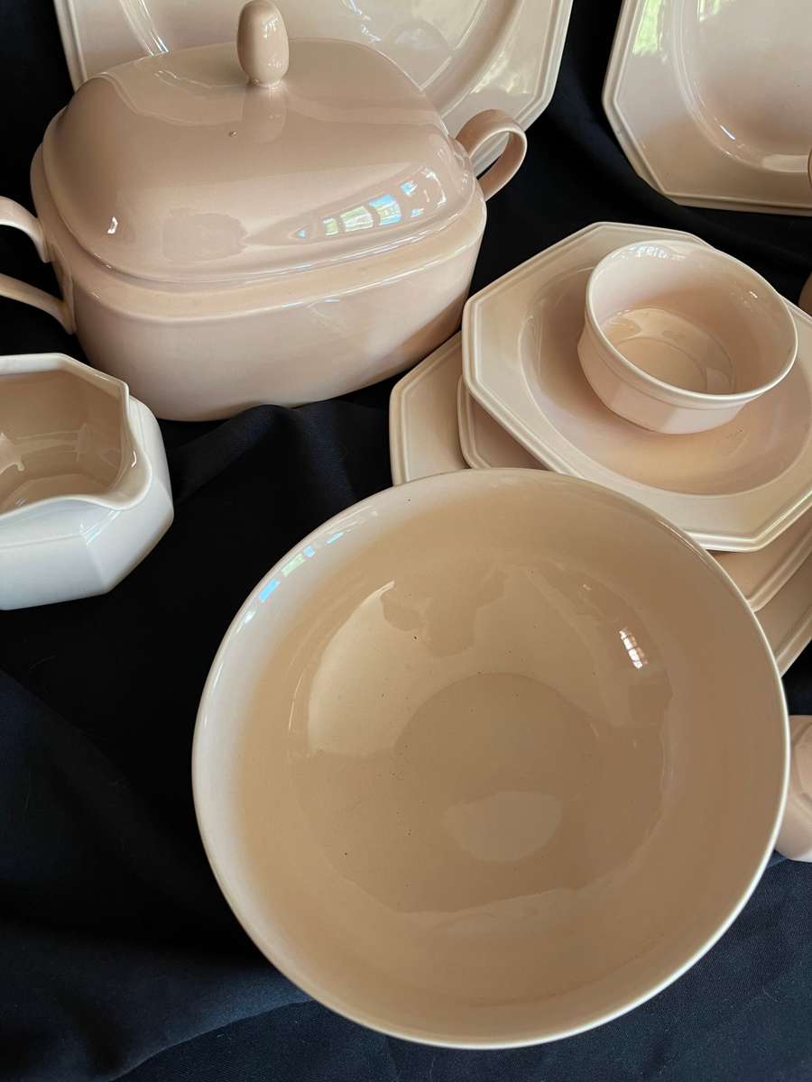 Dinner service/set Mikasa English Chintz