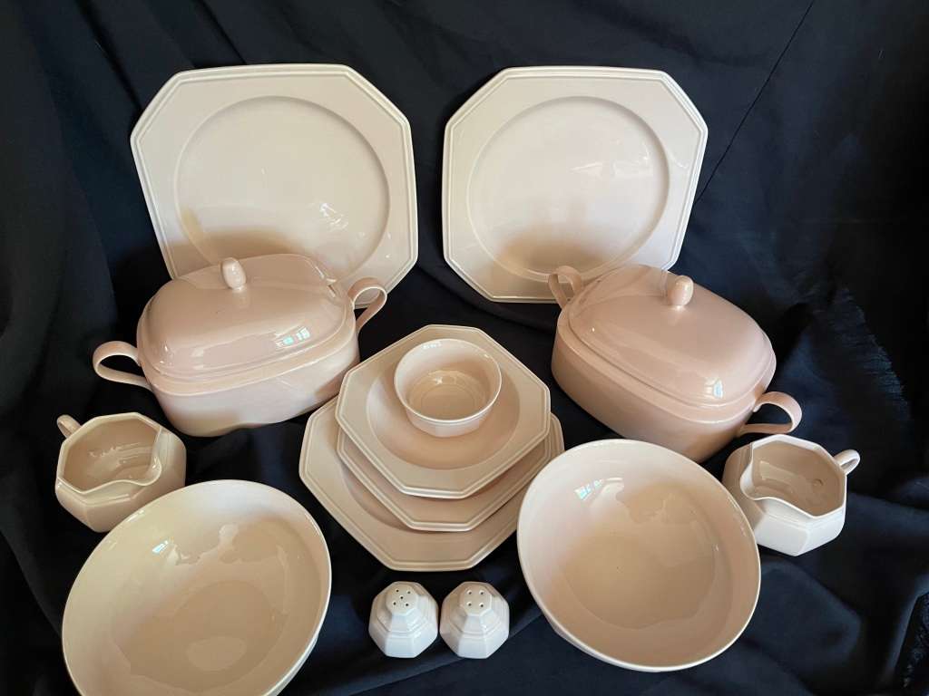 Dinner service/set Mikasa English Chintz