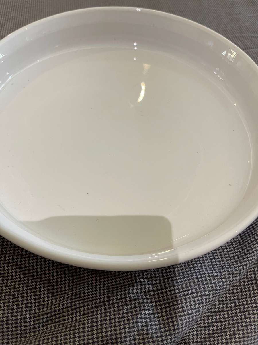 Bowl Corningware pie dish