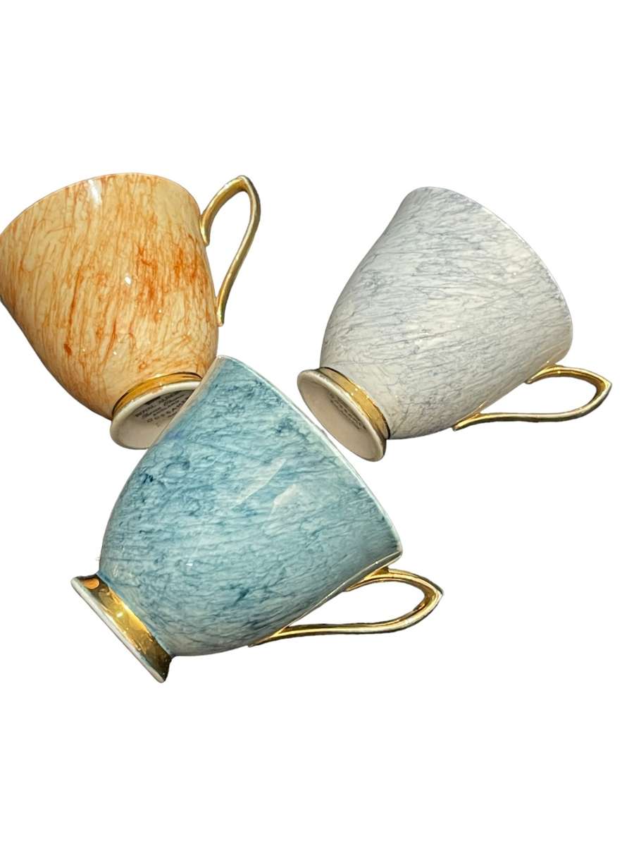 Teacups Royal Albert Gossamer each