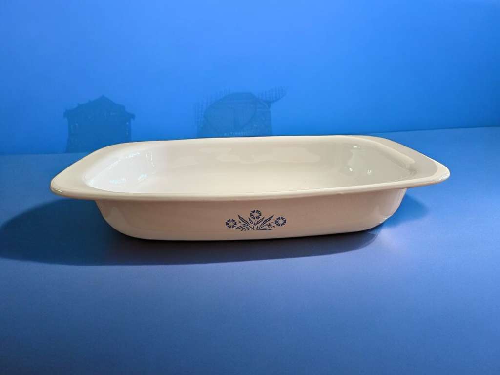 Oven dish Corningware each(C)