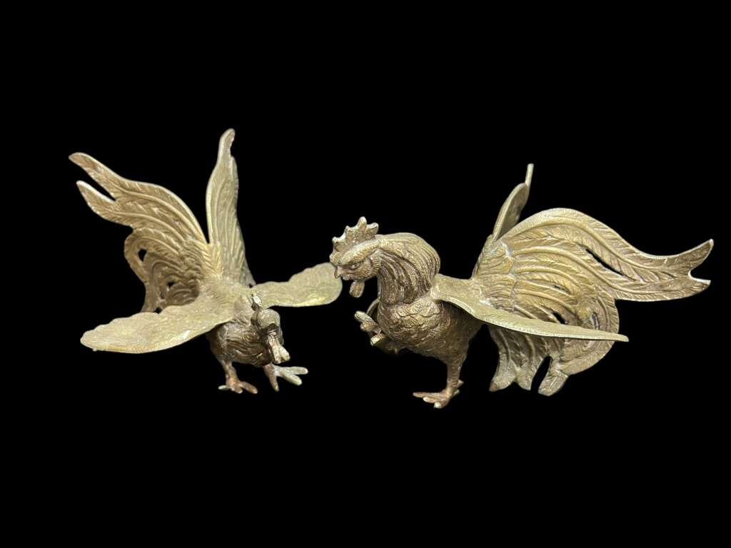 Ornament Cocks fighting brass