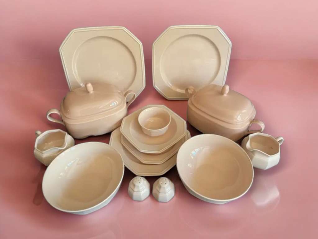 Dinner service/set Mikasa English Chintz