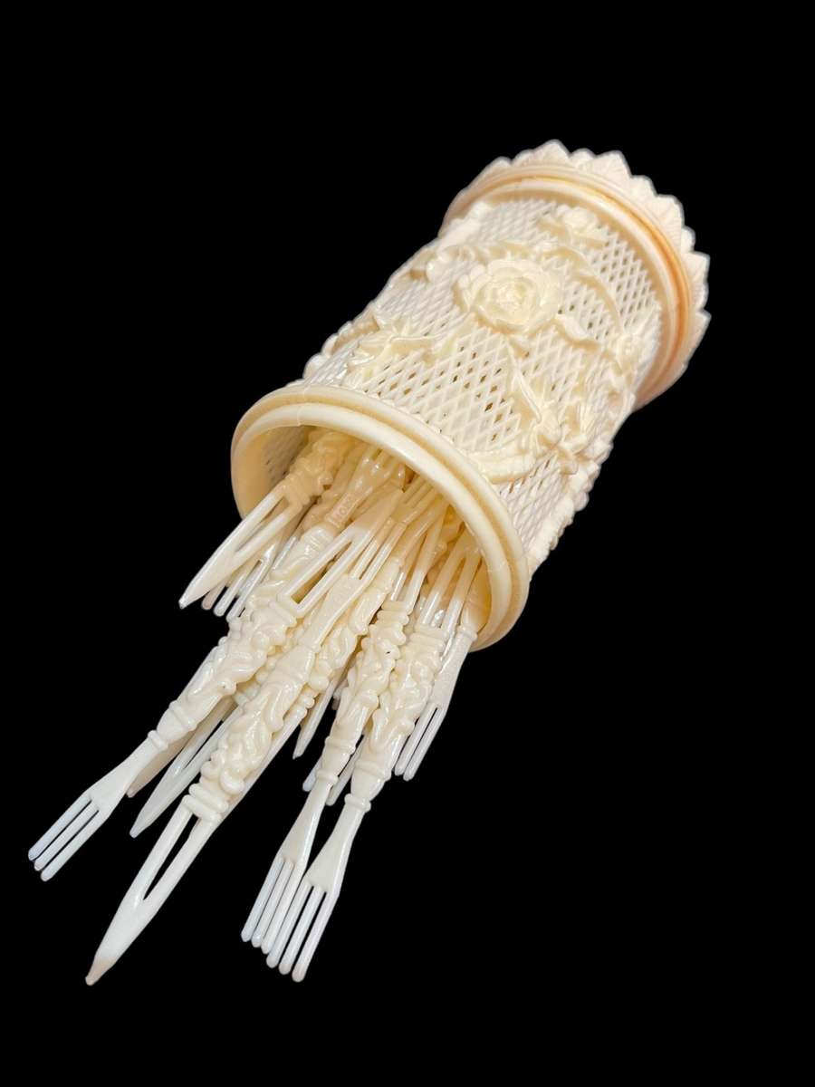 Cocktail forks Oriental