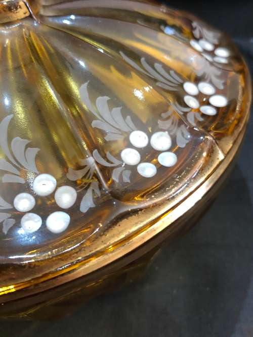 Venetian (?) Lidded BowlMAKE OFFER(GLS143)